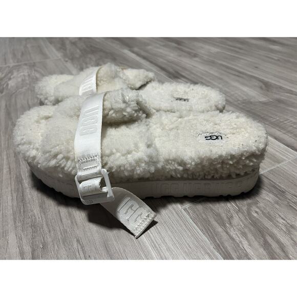 UGG fluffita Shearling Wool Platform Slide Sandals - Picture 1 of 7